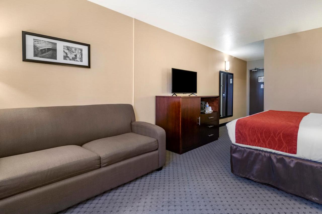Comfort Inn Kent - Seattle Exterior foto